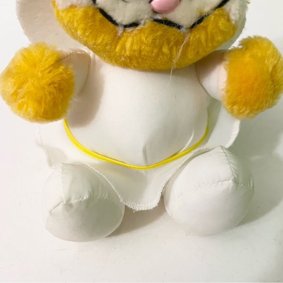 Vintage 1983 Plush Garfield Plush Sitting Angel Costume 7 Inch Tall Stuffed Cat - Picture 14 of 16